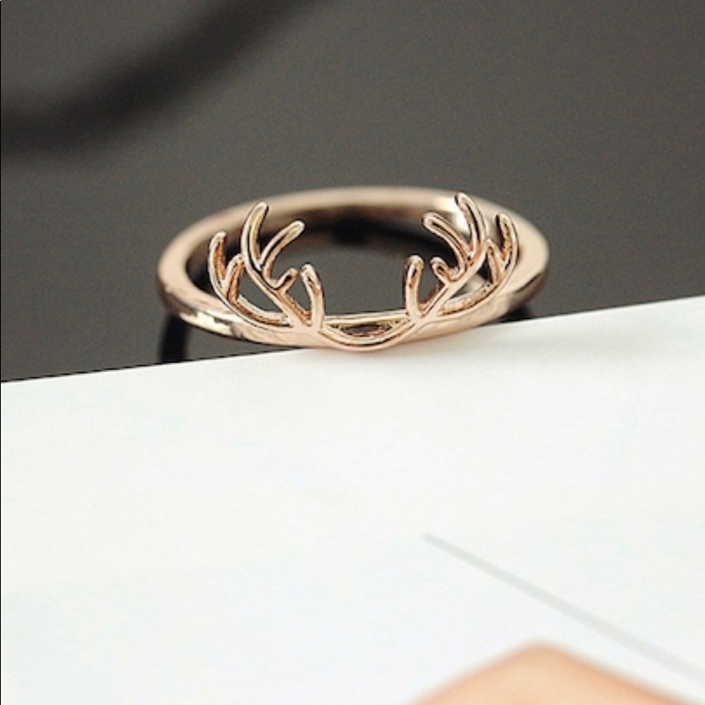Size 5.5 Antler ring